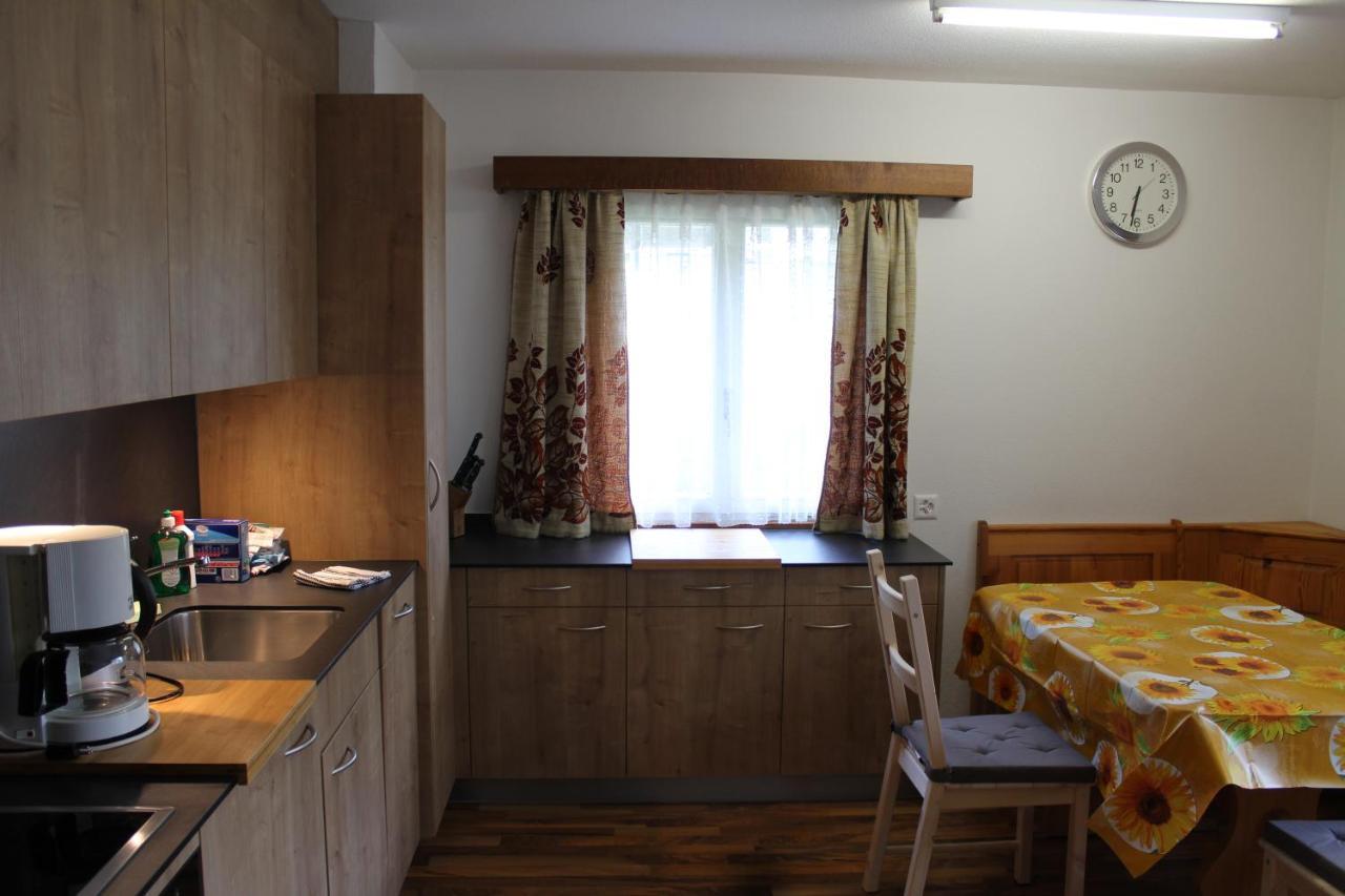 Villa Haus Weideli, Dammstrasse 7 à Saas-Grund Extérieur photo
